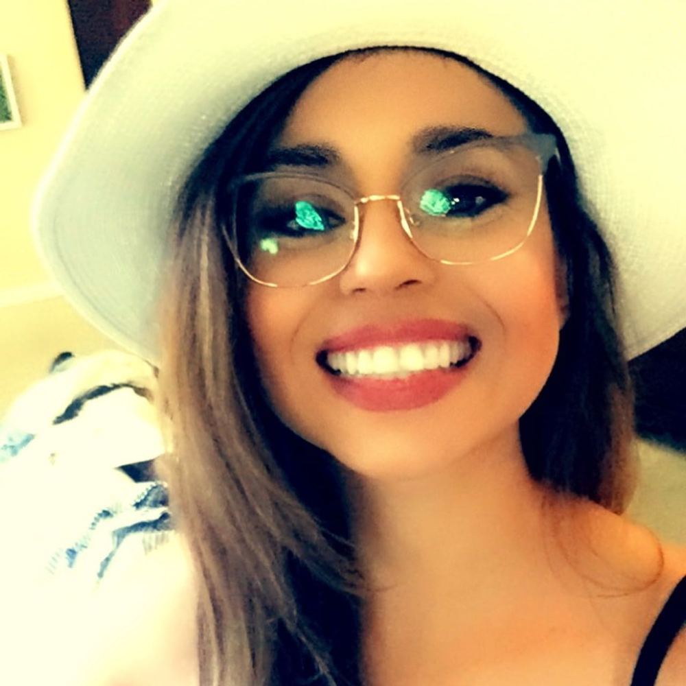 Meet your Posher, Veronica